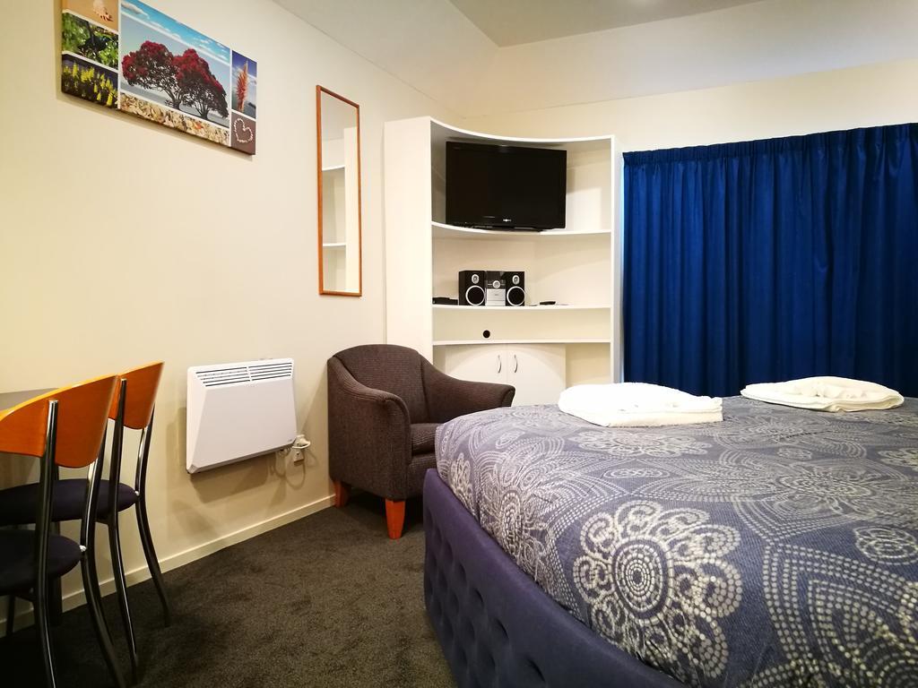 Airport Birches Motel Крайстчърч Екстериор снимка