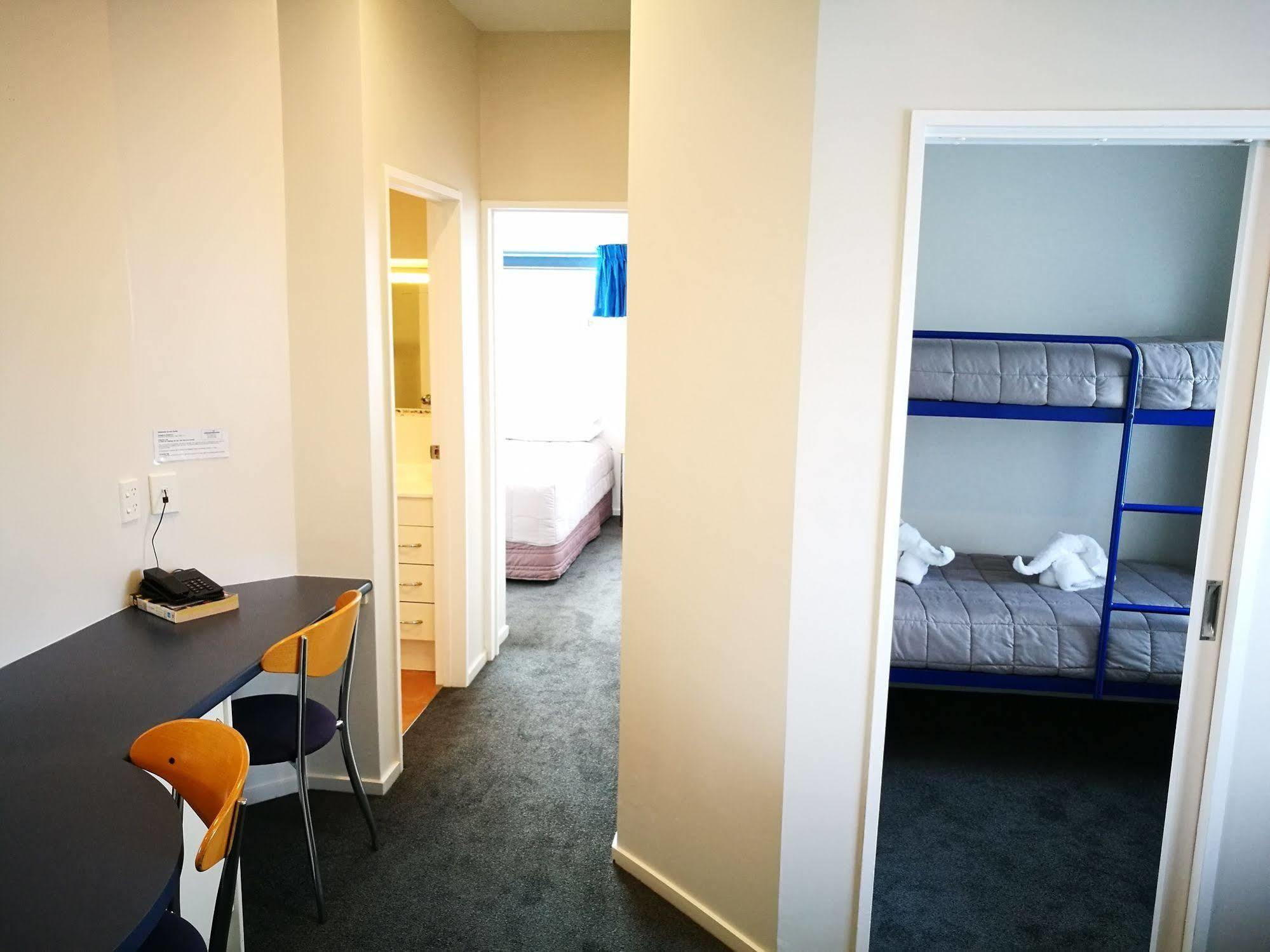 Airport Birches Motel Крайстчърч Екстериор снимка