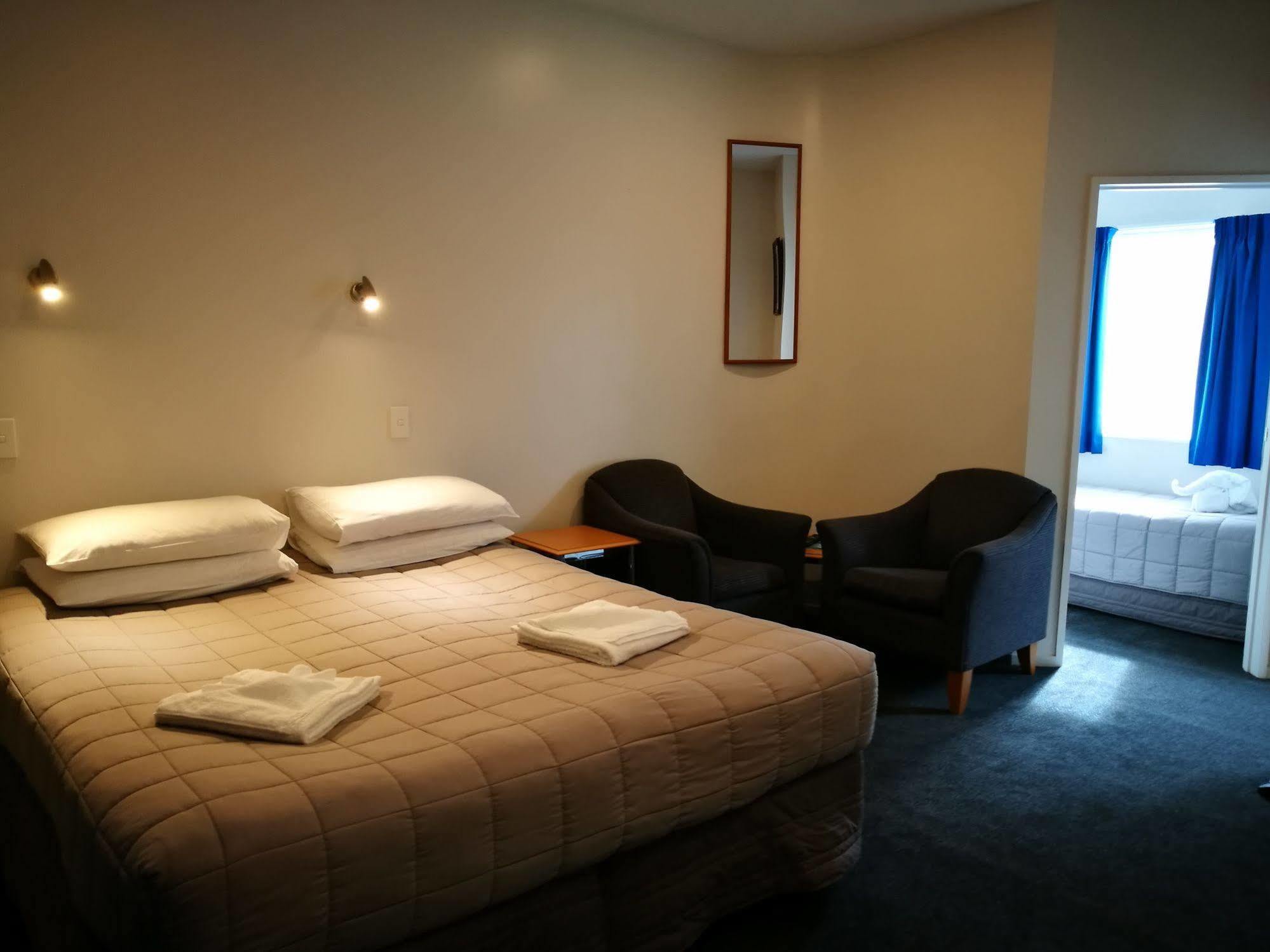 Airport Birches Motel Крайстчърч Екстериор снимка